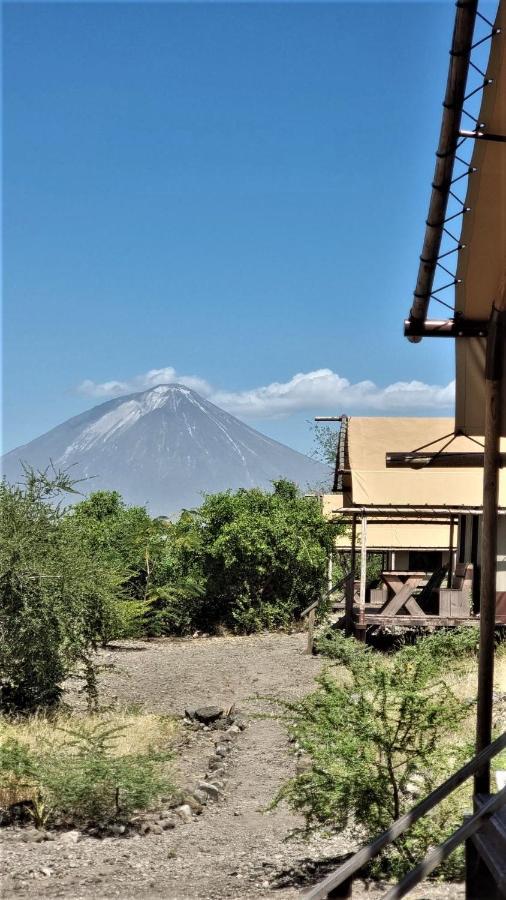 Africa Safari Lake Natron Mtowabaga Экстерьер фото
